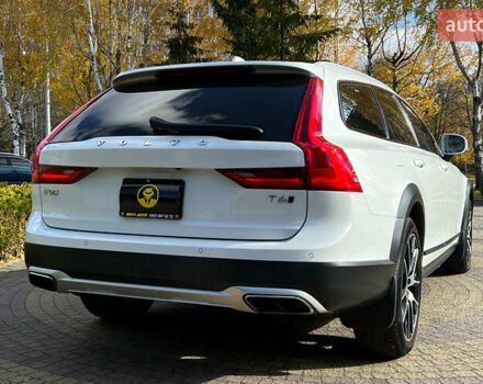 Белый Вольво В90, объемом двигателя 1.97 л и пробегом 59 тыс. км за 36900 $, фото 6 на Automoto.ua