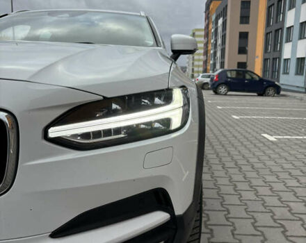 Белый Вольво В90, объемом двигателя 1.97 л и пробегом 135 тыс. км за 31800 $, фото 6 на Automoto.ua