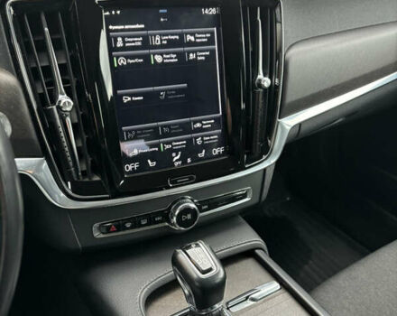 Белый Вольво В90, объемом двигателя 1.97 л и пробегом 135 тыс. км за 31800 $, фото 9 на Automoto.ua