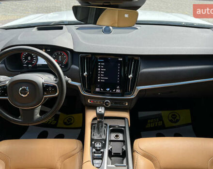 Белый Вольво В90, объемом двигателя 1.97 л и пробегом 59 тыс. км за 36900 $, фото 13 на Automoto.ua