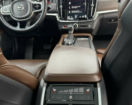 Білий Вольво В90, об'ємом двигуна 1.97 л та пробігом 250 тис. км за 28555 $, фото 7 на Automoto.ua