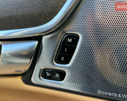 Белый Вольво В90, объемом двигателя 1.97 л и пробегом 59 тыс. км за 36900 $, фото 19 на Automoto.ua