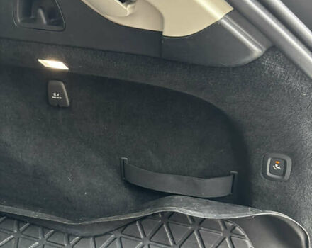 Белый Вольво В90, объемом двигателя 1.97 л и пробегом 135 тыс. км за 31800 $, фото 16 на Automoto.ua