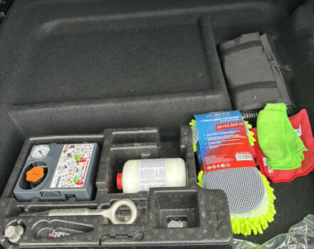 Белый Вольво В90, объемом двигателя 1.97 л и пробегом 135 тыс. км за 31800 $, фото 15 на Automoto.ua