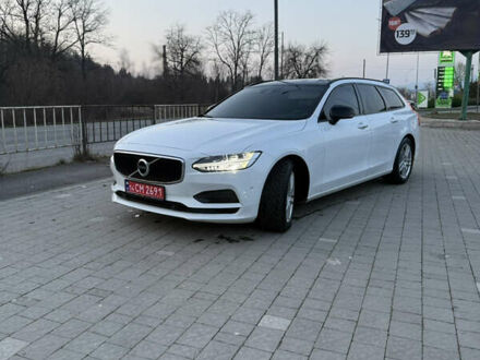 Білий Вольво В90, об'ємом двигуна 1.97 л та пробігом 299 тис. км за 17999 $, фото 1 на Automoto.ua