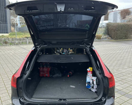 Чорний Вольво В90, об'ємом двигуна 1.97 л та пробігом 320 тис. км за 25000 $, фото 34 на Automoto.ua