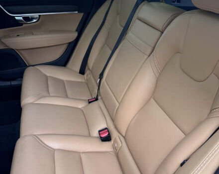 Черный Вольво В90, объемом двигателя 1.97 л и пробегом 140 тыс. км за 24999 $, фото 28 на Automoto.ua