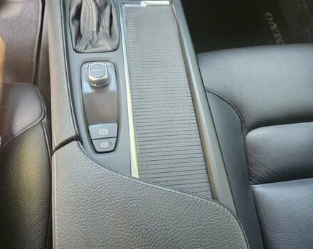 Черный Вольво В90, объемом двигателя 1.97 л и пробегом 342 тыс. км за 21000 $, фото 3 на Automoto.ua