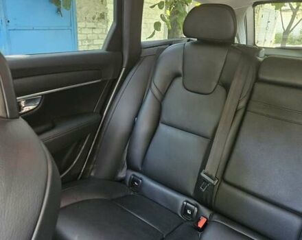 Черный Вольво В90, объемом двигателя 1.97 л и пробегом 342 тыс. км за 21000 $, фото 4 на Automoto.ua