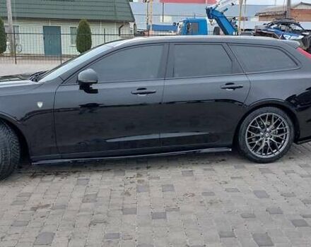 Черный Вольво В90, объемом двигателя 1.97 л и пробегом 263 тыс. км за 28900 $, фото 5 на Automoto.ua