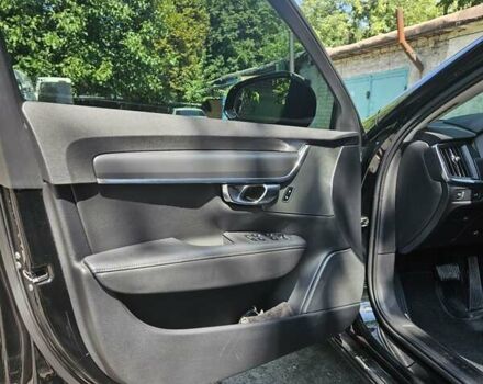 Черный Вольво В90, объемом двигателя 1.97 л и пробегом 342 тыс. км за 21000 $, фото 11 на Automoto.ua