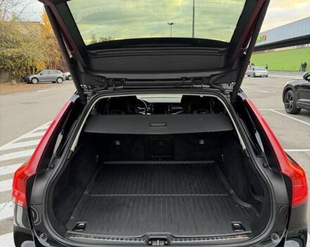 Вольво В90 2017 в Киеве на Automoto.ua Черный Вольво В90, объемом двигателя 1.97 л и пробегом 250 тыс. км за 24500 $, фото 12 на Automoto.ua