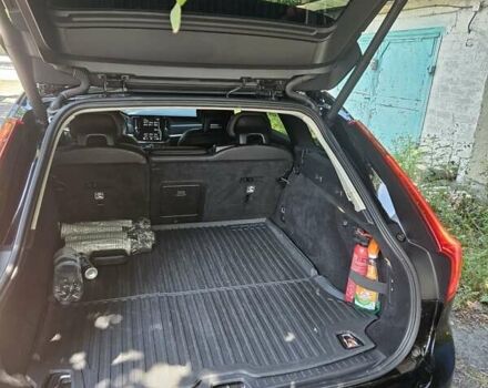 Черный Вольво В90, объемом двигателя 1.97 л и пробегом 342 тыс. км за 21000 $, фото 22 на Automoto.ua