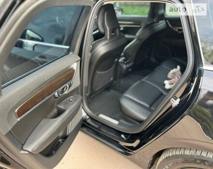 Вольво В90 2017 в Тростянец на Automoto.ua Черный Вольво В90, объемом двигателя 1.97 л и пробегом 460 тыс. км за 21000 $, фото 11 на Automoto.ua