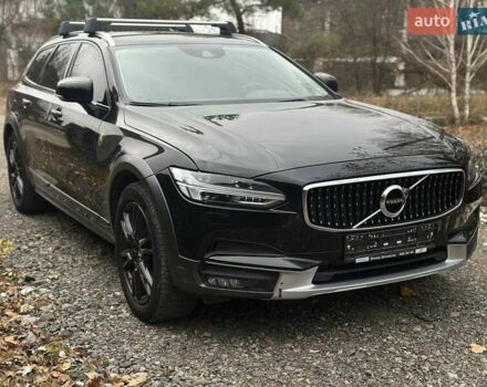 Черный Вольво В90, объемом двигателя 2 л и пробегом 152 тыс. км за 31777 $, фото 2 на Automoto.ua