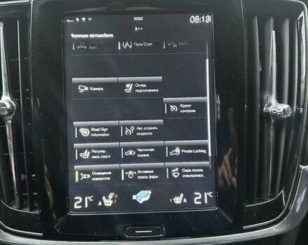 Черный Вольво В90, объемом двигателя 2 л и пробегом 152 тыс. км за 31777 $, фото 22 на Automoto.ua