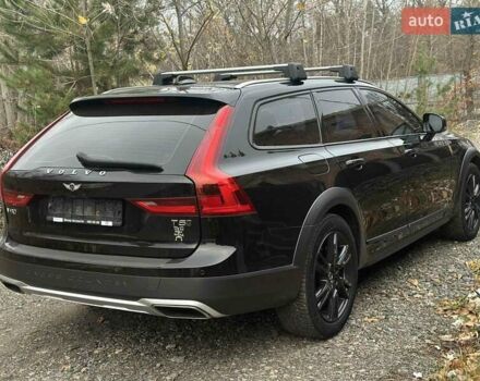 Черный Вольво В90, объемом двигателя 2 л и пробегом 152 тыс. км за 31777 $, фото 5 на Automoto.ua