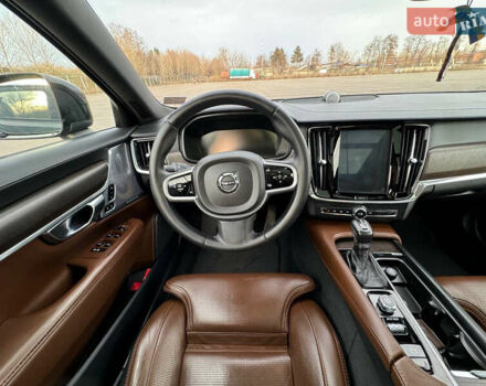 Чорний Вольво В90, об'ємом двигуна 1.97 л та пробігом 250 тис. км за 28000 $, фото 56 на Automoto.ua