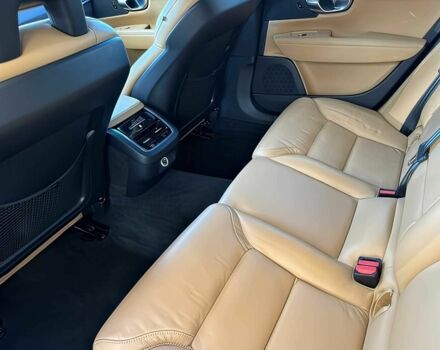 Черный Вольво В90, объемом двигателя 2 л и пробегом 44 тыс. км за 4100 $, фото 10 на Automoto.ua