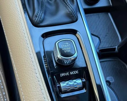 Черный Вольво В90, объемом двигателя 2 л и пробегом 44 тыс. км за 4100 $, фото 8 на Automoto.ua