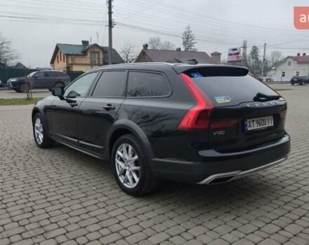 Черный Вольво В90, объемом двигателя 2 л и пробегом 115 тыс. км за 38000 $, фото 10 на Automoto.ua