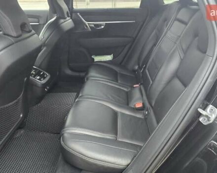 Черный Вольво В90, объемом двигателя 2 л и пробегом 115 тыс. км за 38000 $, фото 22 на Automoto.ua