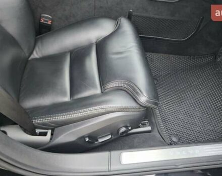 Черный Вольво В90, объемом двигателя 2 л и пробегом 115 тыс. км за 38000 $, фото 28 на Automoto.ua