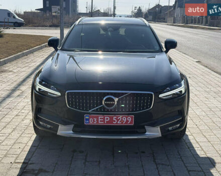 Чорний Вольво В90, об'ємом двигуна 1.97 л та пробігом 130 тис. км за 32700 $, фото 3 на Automoto.ua