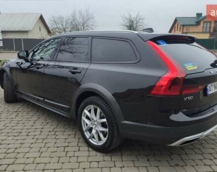 Черный Вольво В90, объемом двигателя 2 л и пробегом 115 тыс. км за 38000 $, фото 11 на Automoto.ua