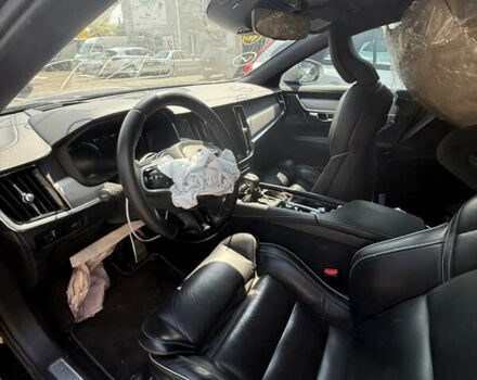 Черный Вольво В90, объемом двигателя 1.97 л и пробегом 97 тыс. км за 18500 $, фото 13 на Automoto.ua