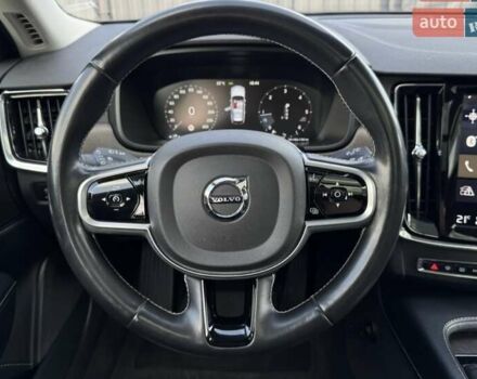 Чорний Вольво В90, об'ємом двигуна 1.97 л та пробігом 325 тис. км за 32000 $, фото 8 на Automoto.ua