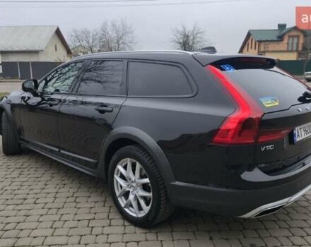 Черный Вольво В90, объемом двигателя 2 л и пробегом 115 тыс. км за 38000 $, фото 13 на Automoto.ua