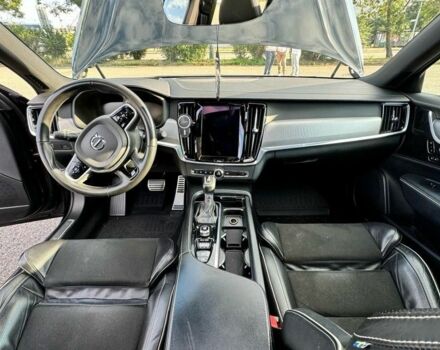 Чорний Вольво В90, об'ємом двигуна 2 л та пробігом 311 тис. км за 23354 $, фото 3 на Automoto.ua