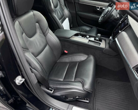 Чорний Вольво В90, об'ємом двигуна 2 л та пробігом 46 тис. км за 52990 $, фото 38 на Automoto.ua