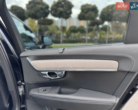 Чорний Вольво В90, об'ємом двигуна 2 л та пробігом 46 тис. км за 52990 $, фото 34 на Automoto.ua