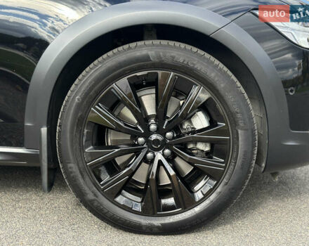 Чорний Вольво В90, об'ємом двигуна 2 л та пробігом 46 тис. км за 52990 $, фото 8 на Automoto.ua