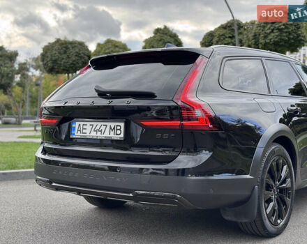 Чорний Вольво В90, об'ємом двигуна 2 л та пробігом 46 тис. км за 52990 $, фото 11 на Automoto.ua