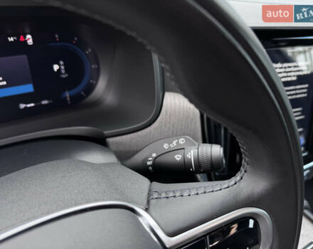 Чорний Вольво В90, об'ємом двигуна 2 л та пробігом 46 тис. км за 52990 $, фото 23 на Automoto.ua