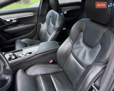 Чорний Вольво В90, об'ємом двигуна 2 л та пробігом 46 тис. км за 52990 $, фото 20 на Automoto.ua