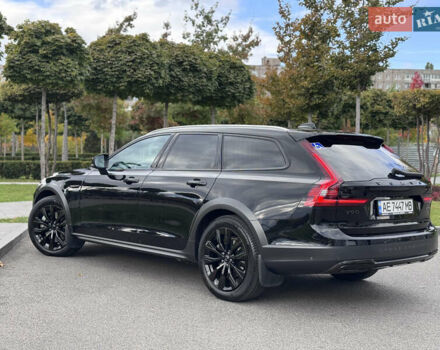 Чорний Вольво В90, об'ємом двигуна 2 л та пробігом 46 тис. км за 52990 $, фото 14 на Automoto.ua