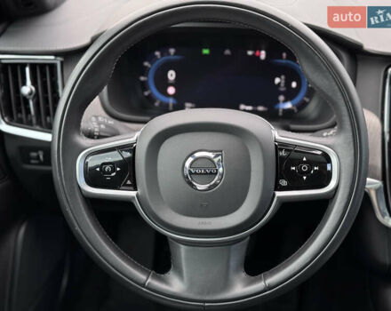 Чорний Вольво В90, об'ємом двигуна 2 л та пробігом 46 тис. км за 52990 $, фото 32 на Automoto.ua