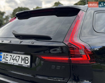 Чорний Вольво В90, об'ємом двигуна 2 л та пробігом 46 тис. км за 52990 $, фото 12 на Automoto.ua