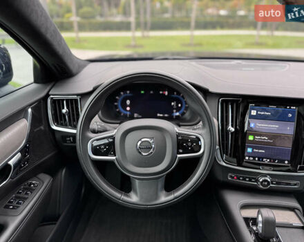 Чорний Вольво В90, об'ємом двигуна 2 л та пробігом 46 тис. км за 52990 $, фото 31 на Automoto.ua