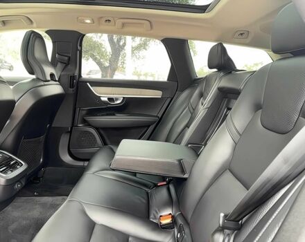 Черный Вольво В90, объемом двигателя 2 л и пробегом 19 тыс. км за 17999 $, фото 12 на Automoto.ua