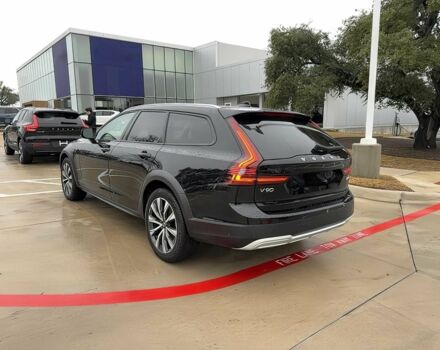 Черный Вольво В90, объемом двигателя 2 л и пробегом 19 тыс. км за 17999 $, фото 6 на Automoto.ua