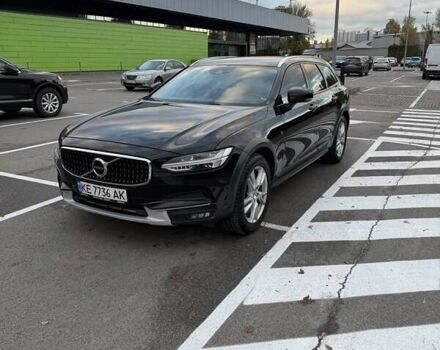 Черный Вольво В90, объемом двигателя 1.97 л и пробегом 250 тыс. км за 24500 $, фото 1 на Automoto.ua
