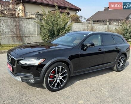 Черный Вольво В90, объемом двигателя 1.97 л и пробегом 152 тыс. км за 24500 $, фото 1 на Automoto.ua