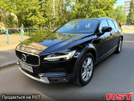 Черный Вольво В90, объемом двигателя 2 л и пробегом 155 тыс. км за 23900 $, фото 1 на Automoto.ua