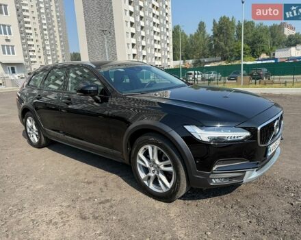 Черный Вольво В90, объемом двигателя 1.97 л и пробегом 123 тыс. км за 24500 $, фото 1 на Automoto.ua