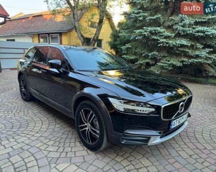 Чорний Вольво В90, об'ємом двигуна 2 л та пробігом 103 тис. км за 29500 $, фото 1 на Automoto.ua